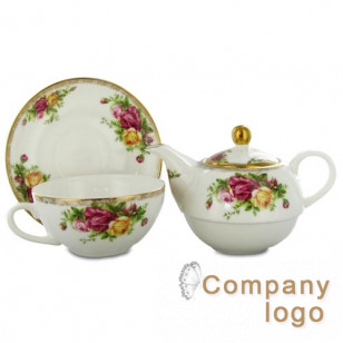 精細的骨瓷茶 - 野玫瑰