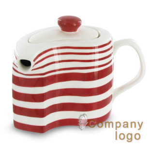 精細的骨瓷茶 - 野玫瑰